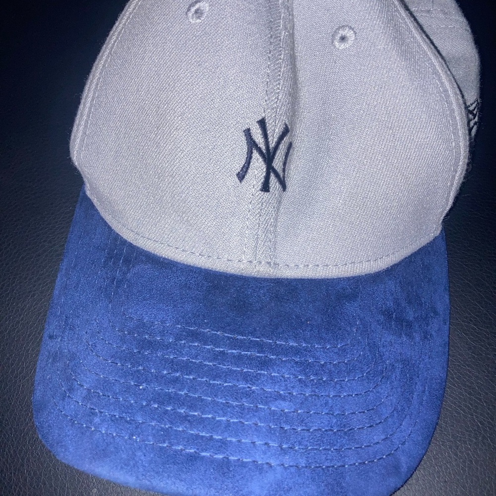 Brand New cap by New Era small to medium fit